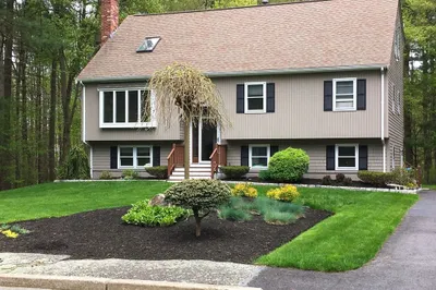 32 Olde Farm Road
