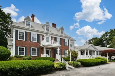 5 Porter Rd #101
