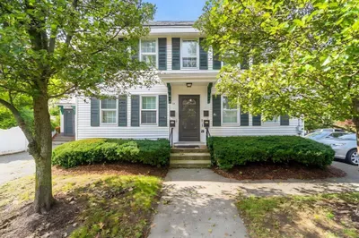 34 Walnut St #4 1