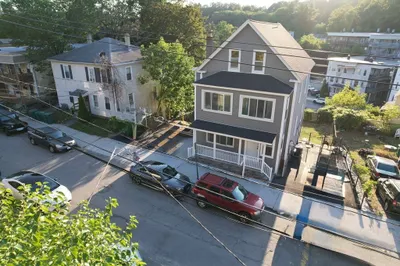 202 High Street 1