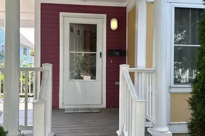 6 Hollis Street 1