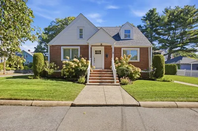 5 Sargent Road 1