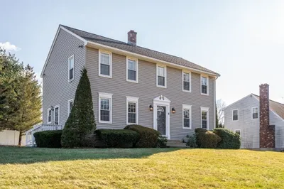 4 Orchard Hill Drive 1