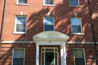 67 Illinois St #207