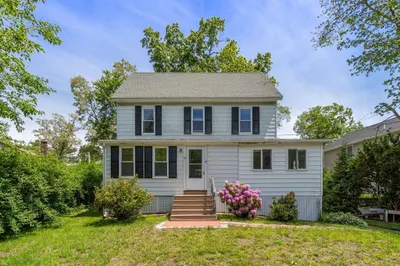 13 Highland Rd 1