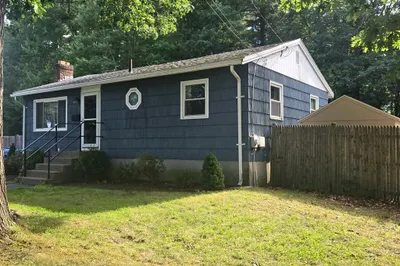 82 Brookside Rd 1