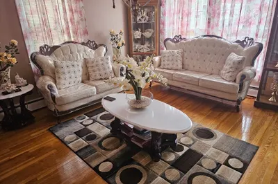 22 Strathmore Rd