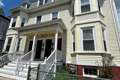 11 Glenwood Ave #3rd