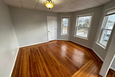 28 Mcclure Pl #2