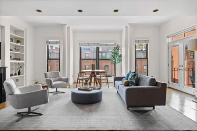 201 Newbury St #308 1