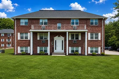 428 Great Road #17