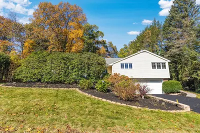 25 Lockeland Rd