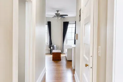 244 Beacon St #3C 1
