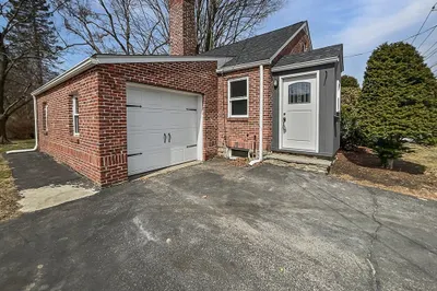 13 Victor Ave 1