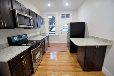 31 Harvard St #2 1