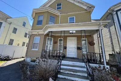 10 School St 1