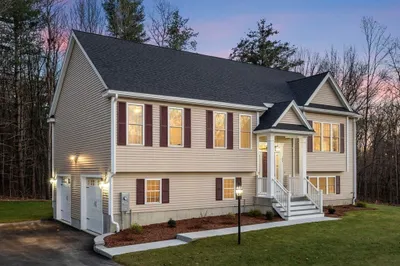 143 Pierce St 1