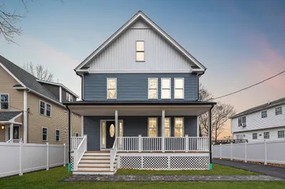 119 Neponset Ave 1