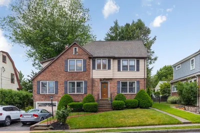 23 Richardson Rd 1