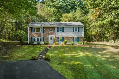 70 Pine Ridge Dr 1
