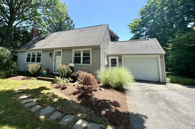 18 Cortland Dr 1