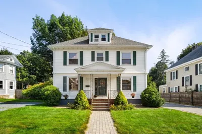 53 Brockton Ave