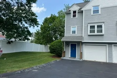 116 Turnpike Rd #9 1