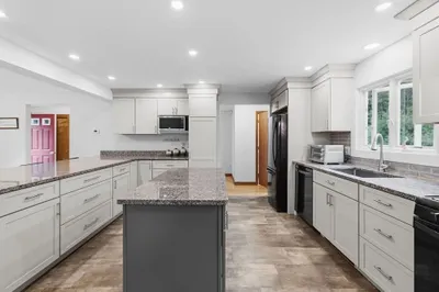 33 Woodland Rd 1