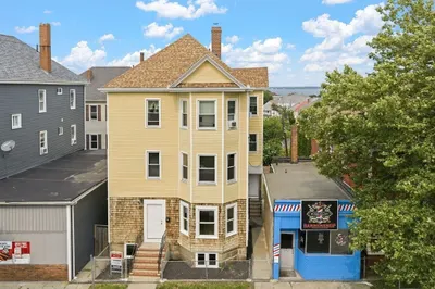 734-738 Brock Ave 1