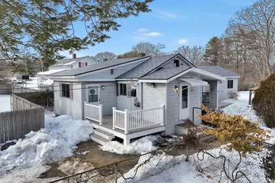 14 Garrison St