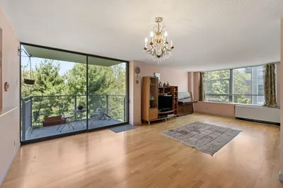 80 Park St #55