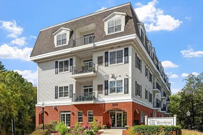 350 Greene Street #105 1