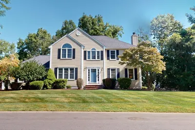 10 William Drive 1