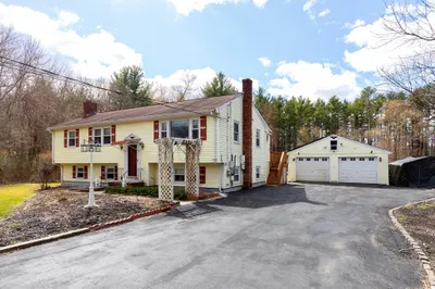 11 Winnetuxet Rd 1