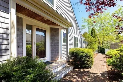 14 Martin Circle #14