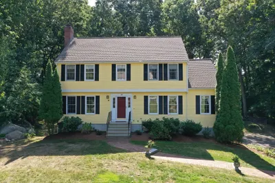 70 Grover Rd