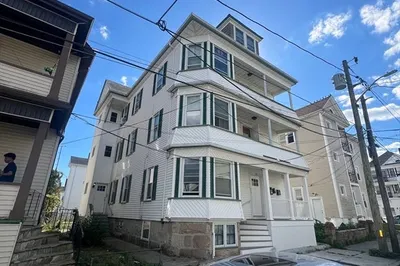 46 Sagamore Street