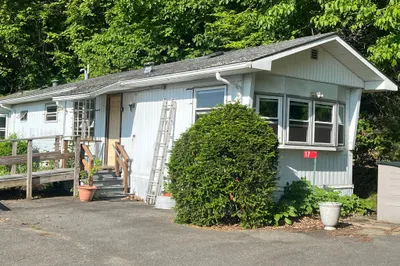 139 West St #17