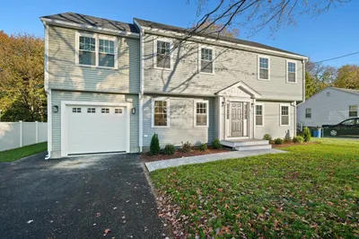 57 Livoli Ave 1
