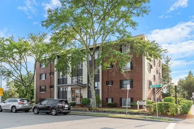 50 Tuttle Street #5