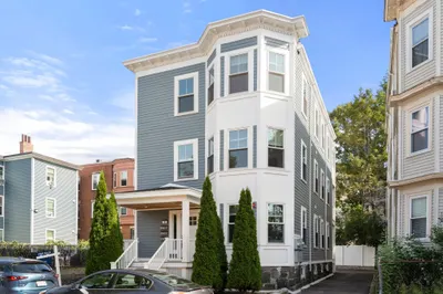 8 Brookside Ave #2 1