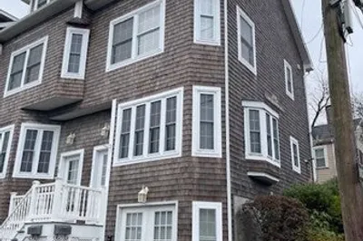 17 Bradford St #17
