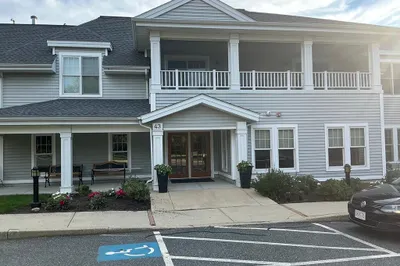 43 Kendall Ave #G-03