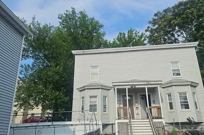 233-235 Main Street 1