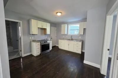 32 Park St #1 1