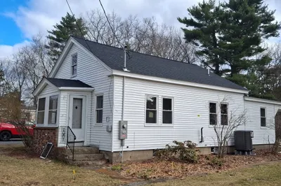 27 Catacunemaug Rd 1
