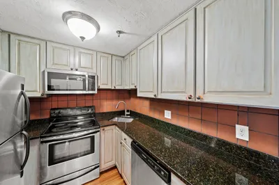 230 Willard Street #602 1