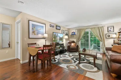 2 Oak Hill Lane #203 1