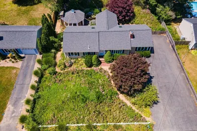 149 Sheaffer Rd 1