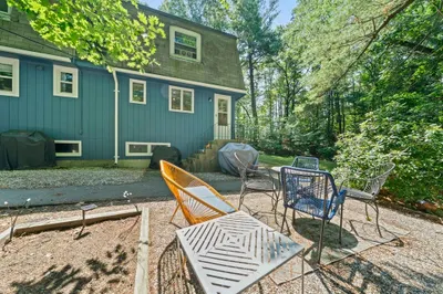 11 W Belcher Rd #6 1